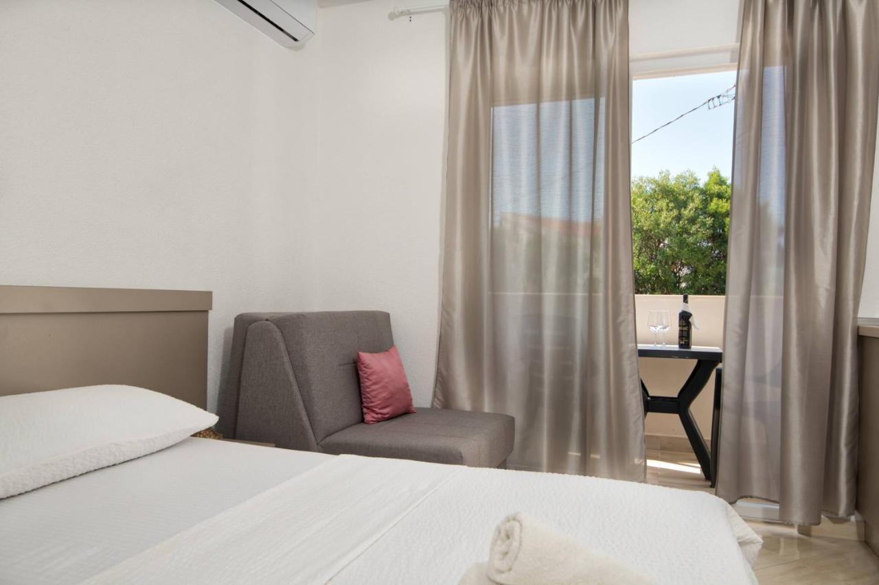Apartments Capeta Неум Экстерьер фото